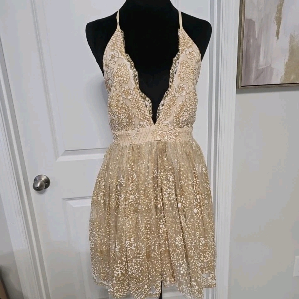 NWT Luxxel Elegant Ivory Glitter Overlay Deep V-Neck Dress Women's Wedding Small